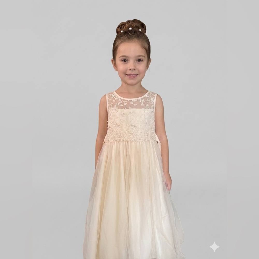 Elegant Flower girl Ivory Color Long Girl Dress wedding birthday party